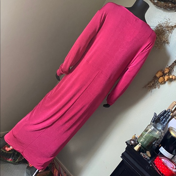 NINA PARKER Elegant Pink Ruched Dress NWTs - Picture 8 of 15